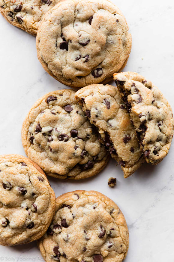 Homemade Chocolate Chip Cookies (1/2 dozen)