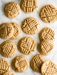 Homemade Peanut Butter Cookies (1/2 Dozen)